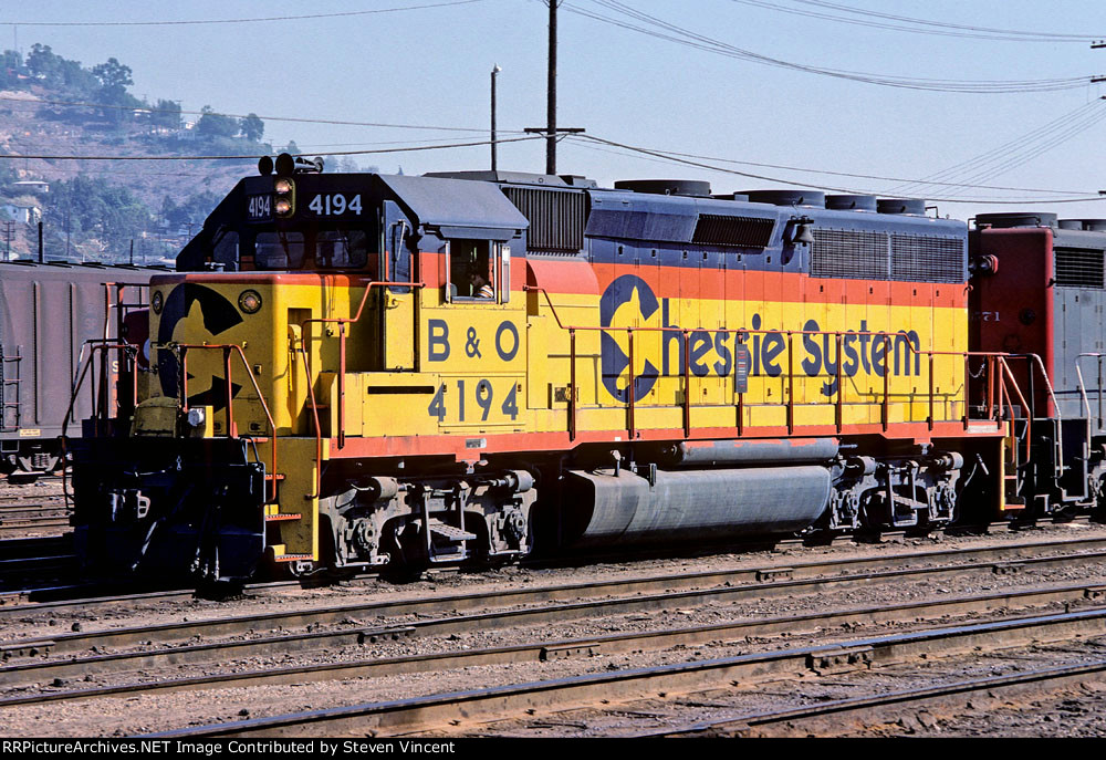 Chessie System GP40-2 BO #4194 in SP yard